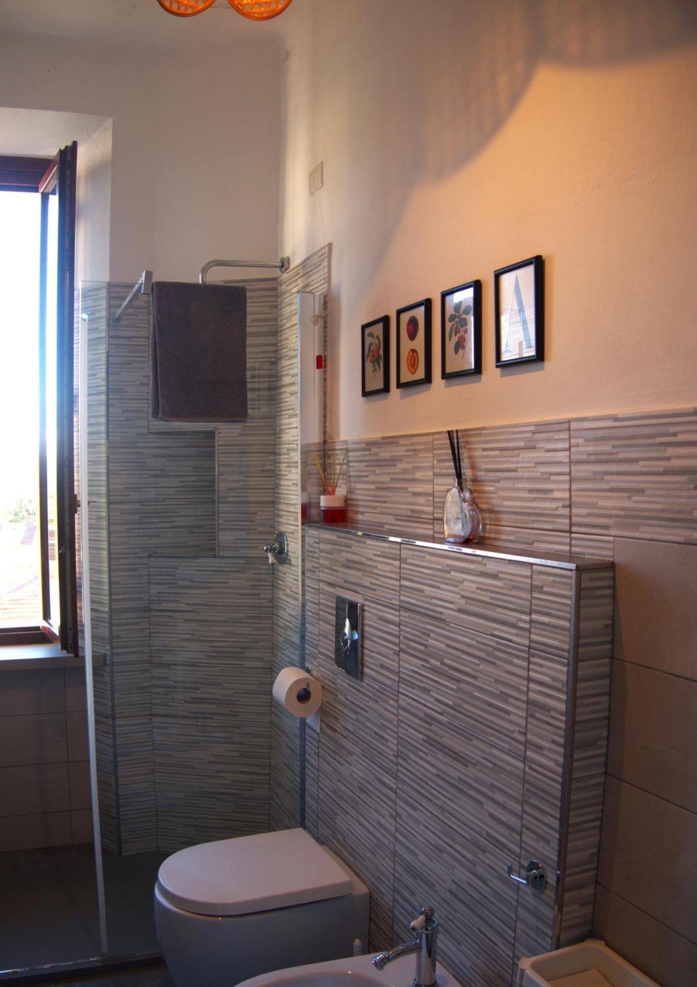Appartamento Via Grandi - Free Gated Parking - 5 Minutes From Center Lucca Buitenkant foto