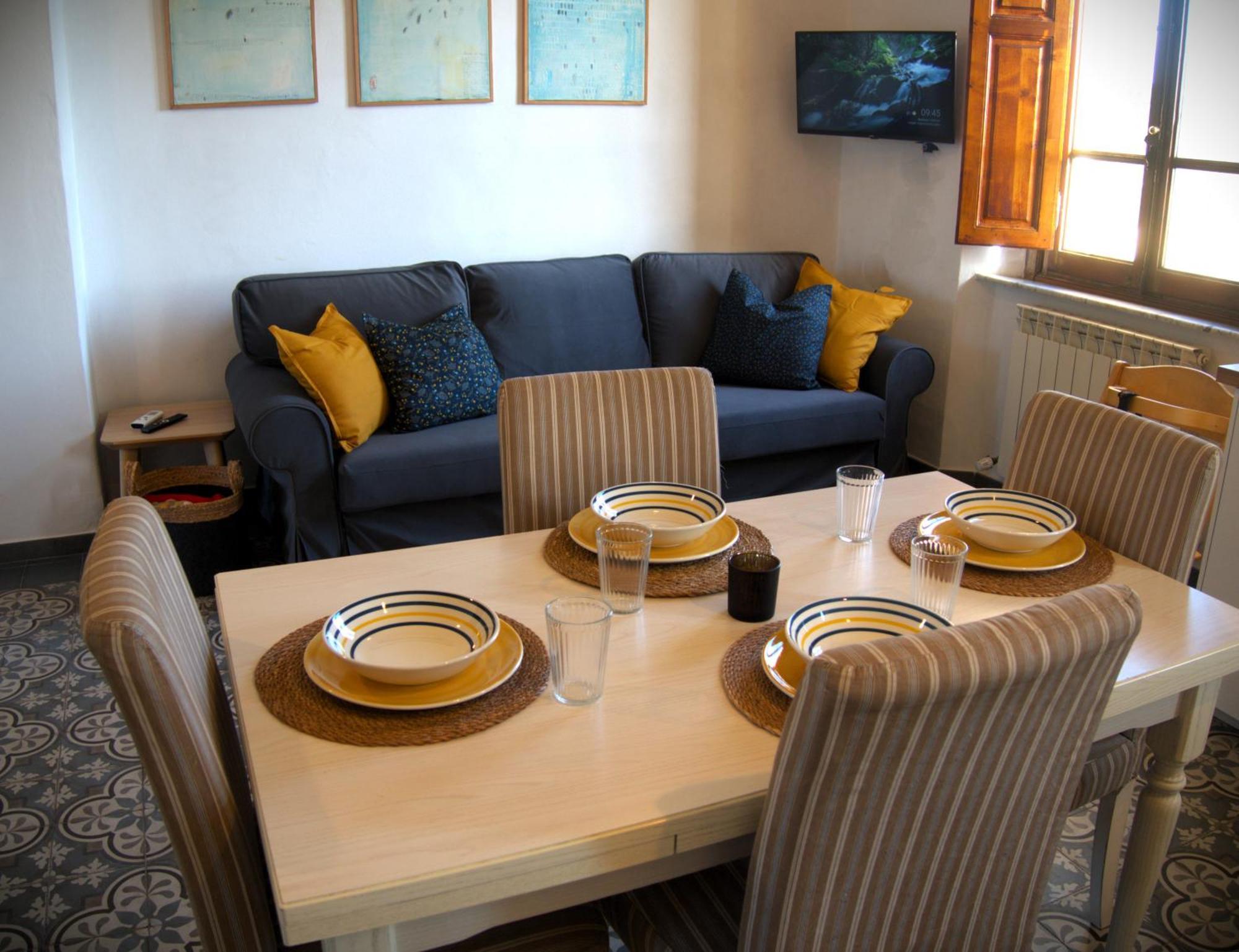 Appartamento Via Grandi - Free Gated Parking - 5 Minutes From Center Lucca Buitenkant foto